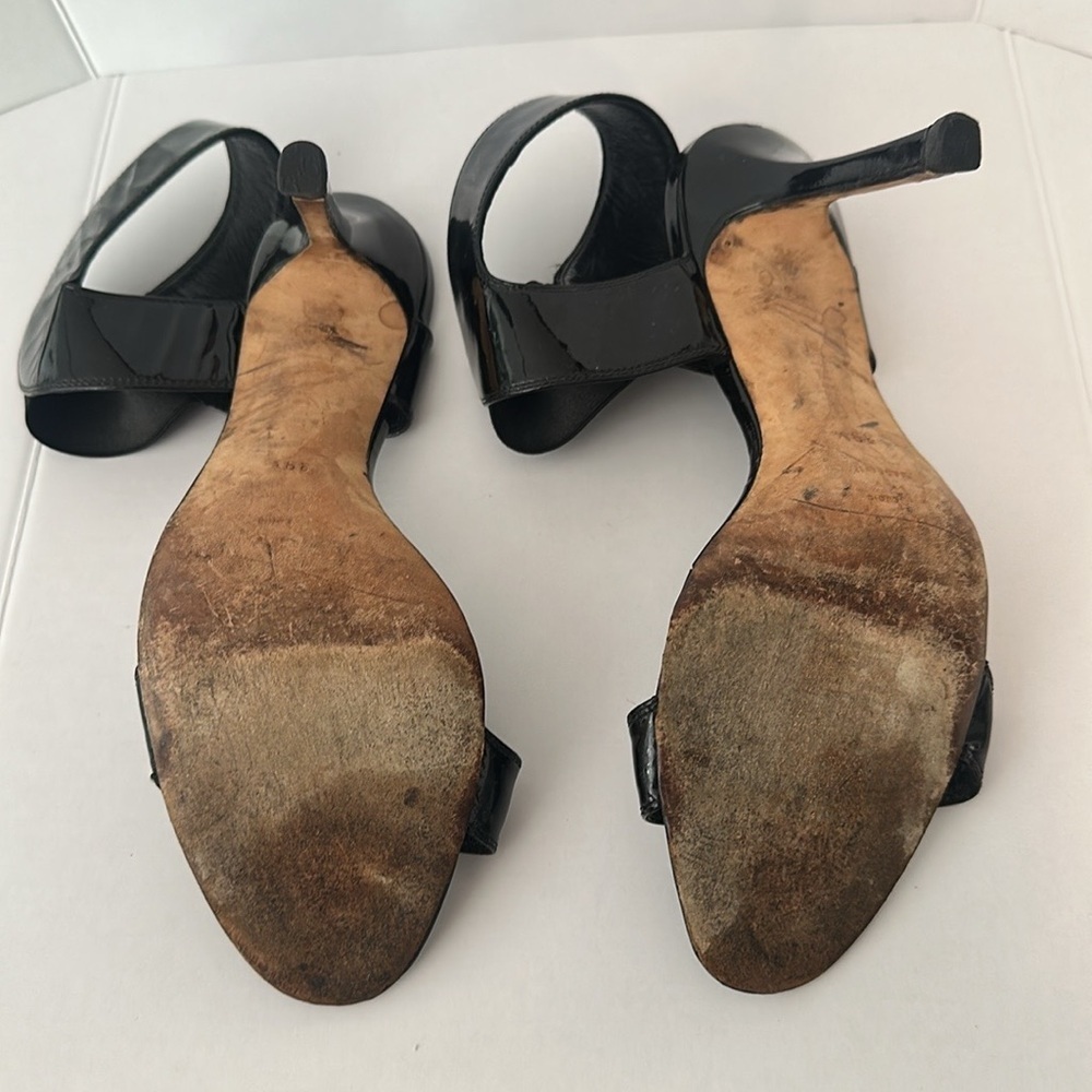 Manolo Blahnik Black Patent Leather Sandals 4 1/2” heel Size 39.5 9.5 - Picture 5 of 7